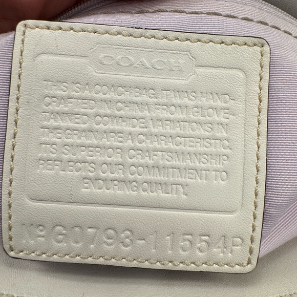 Coach White Leather Coach Hamptons Madeline Tote Handbag  Y2K 11554 **READ** - Picture 8 of 11